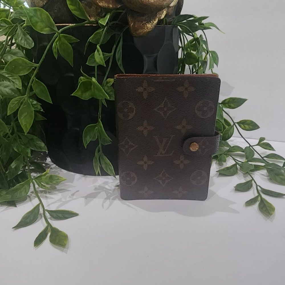 AUTHENTIC EUC Louis Vuitton Mongramed PM Agenda